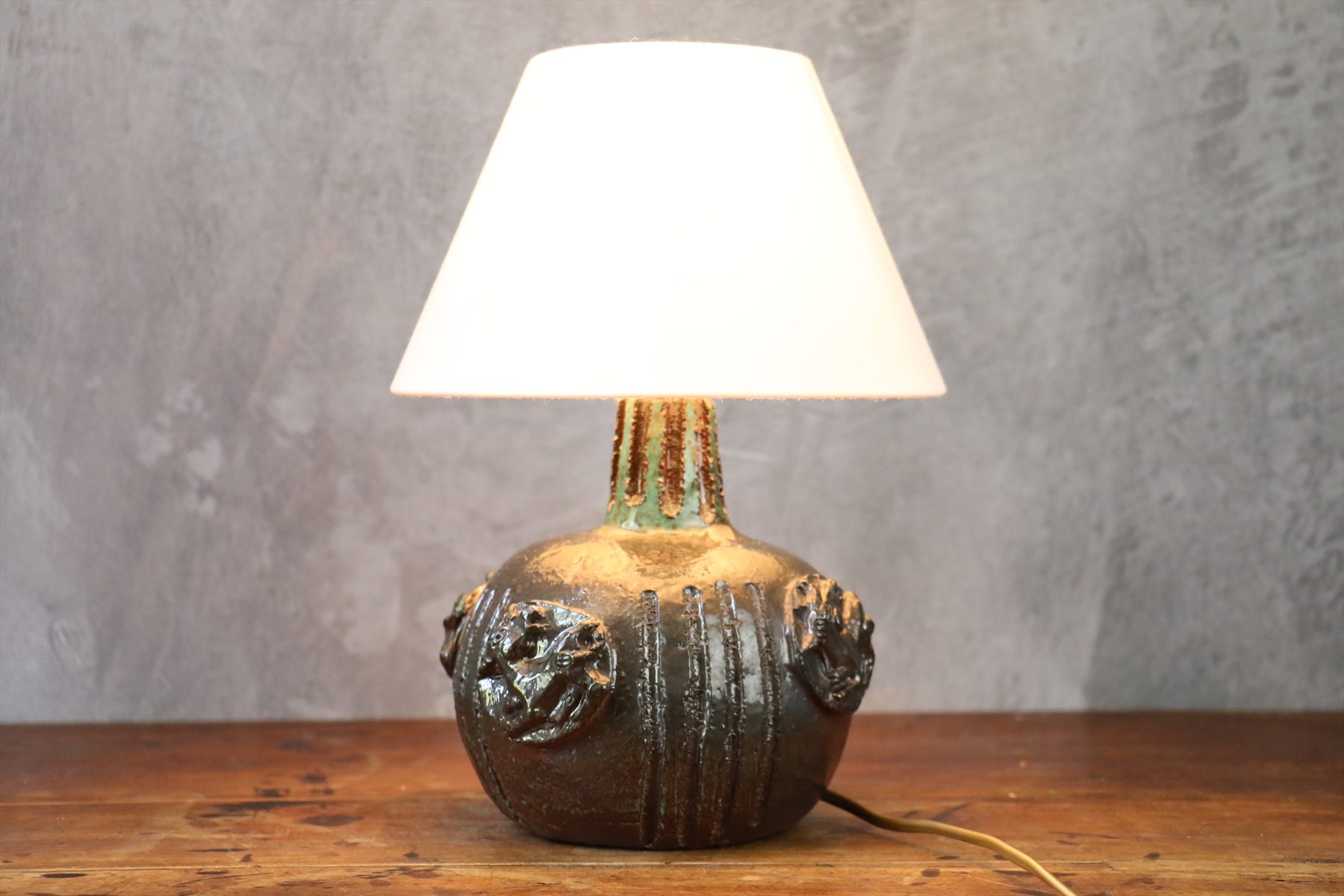Mid-Century Modern Ceramic Table Lamp