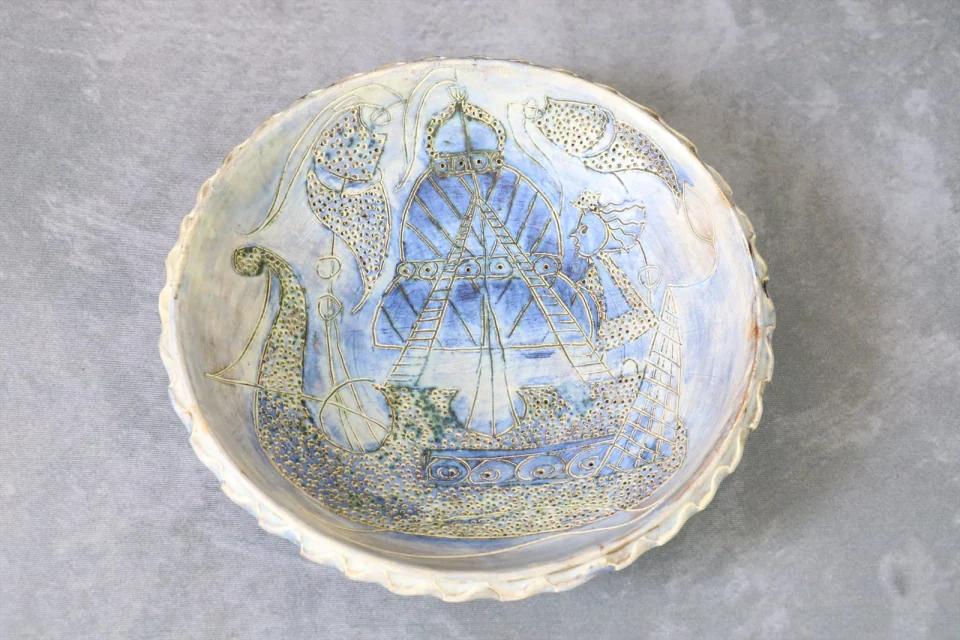 Vintage Ceramic Bowl with Drakkar Scene — Françoise Chedeville